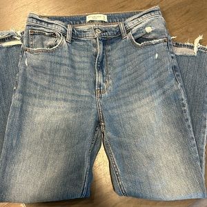 Abercrombie & Fitch Skinny High Rise Jeans